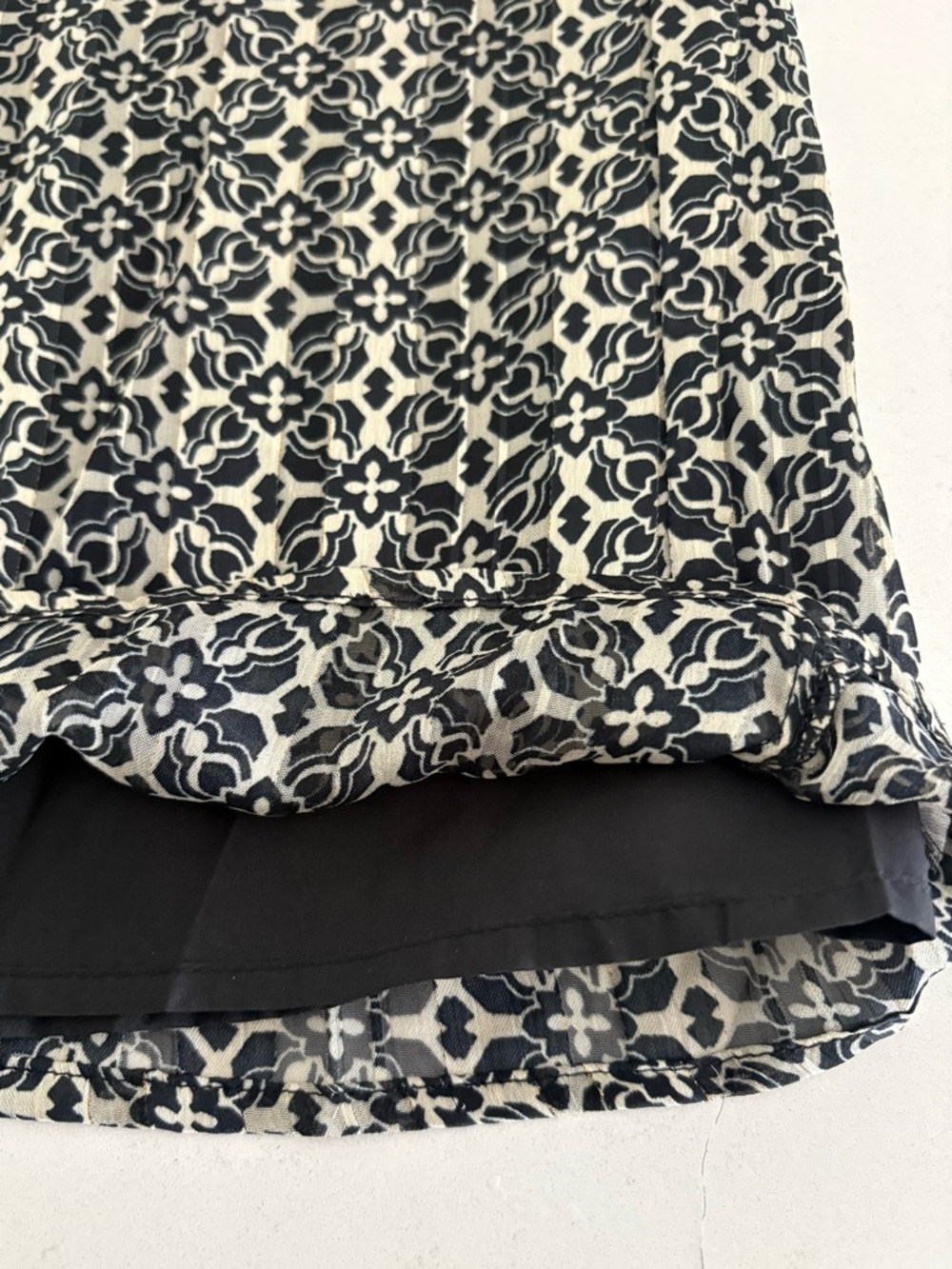 Lost + Wander One Shoulder Jumpsuit NWT - Picture 8 of 14